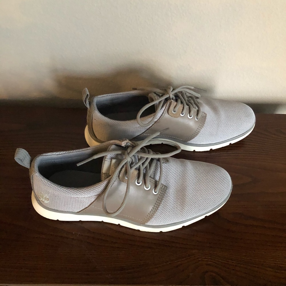 Timberland grey snickers size 7.5